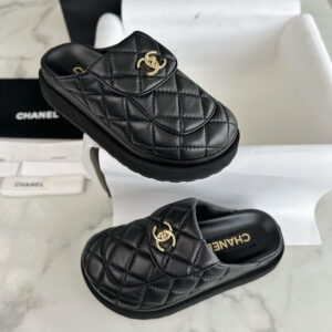 샤넬 【TJ공장】 24FW 퀼팅 턴락 클로그 뮬（터보）