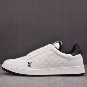 루이비통 [ZG공장]  LV 이니셜 시그니처 리볼리 스니커즈 화이트