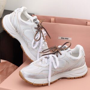 미우미우 뉴발란스,