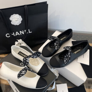 샤넬 26C 메리 제인 슈즈