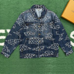 루이비통 【잔디집】 모노그램 블루종 자켓 데님 워크웨어 （레어）