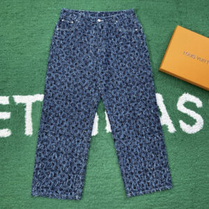 루이비통 【잔디집】 모노그램 플록드 데님 스케이트 팬츠 (레어)