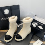 샤넬 25K 시어링 숏 부츠