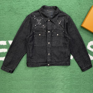 루이비통 【잔디집】 디스트로이 모노그램 데님 자켓（레어）