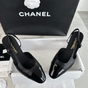 샤넬 【터보】 페이턴트 슬링백（TJ공장）