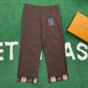 루이비통 【잔디집】 시그니처 크롭드 커프스 치노 팬츠 （레어）