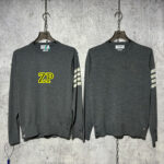 톰브라운 【사슬공장】 4-Bar 사선완장 니트 스웨터