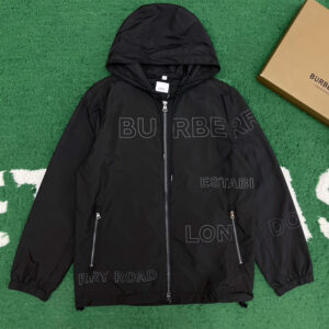 버버리 【잔디집】 호스페리 로고 후드 자켓（레어）