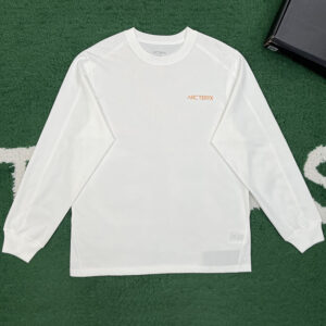 아크테릭스 【잔디집】 크라그 LS 코튼 버드 크루넥 긴팔 티셔츠 (레어)