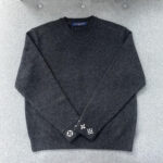 루이비통 【터보】 모노그램 디그레이드 크루넥 니트（TJ공장）