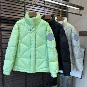 몽클레어 오크 다운 퍼렐 윌리엄스 패딩