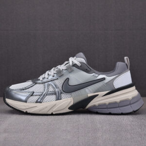 나이키 FD0736-003 V2K 런 신발