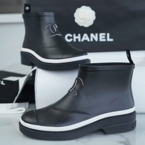 샤넬 【터보】 CC로고 하프 앵클 러버부츠 레인부츠 장화 (TJ공장)