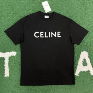 셀린느 【잔디집】 로고 루즈 반팔 티셔츠（레어）