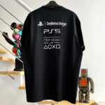 발렌시아가 【계단집】 x 소니 PS5 반팔 티셔츠