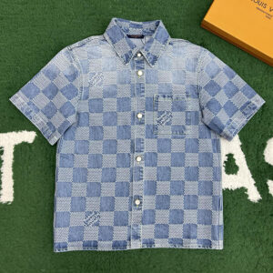 루이비통 【잔디집】 다미에 3D 라이트 데님 숏 슬리브드 셔츠 （레어）