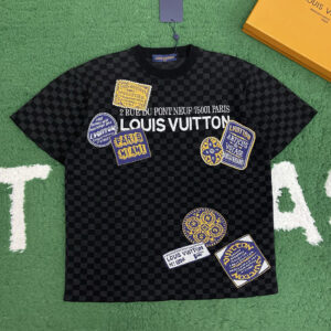 루이비통 【잔디집】 다미에 러기지 라벨 시그니처 크루넥 티셔츠（레어）