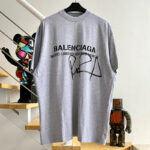 발렌시아가 【계단집】 x 루폴 RuPaul 오버사이즈 반팔 티셔츠