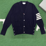 톰브라운 【잔디집】 4-Bar 캐시미어 사선완장 크롭 v넥 가디건（레어）