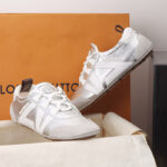 루이비통 【터보】 LV 스니커리나 실버 （TJ공장）