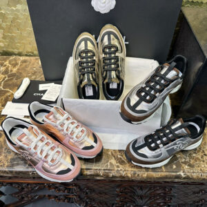 샤넬 【터보】 25A 크루즈 스니커즈（TJ공장）