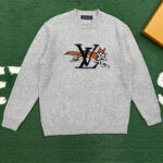 루이비통 【잔디집】 LV 레터링 크루넥 니트 울 캐시미어 청키 스웨터 (레어)