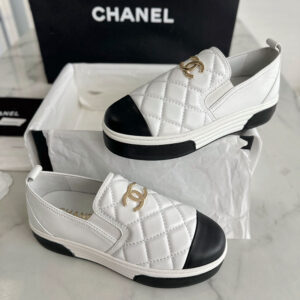 샤넬 【터보】 CC로고 퀼팅 슬립온(TJ공장)