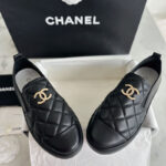 샤넬 【터보】 CC로고 퀼팅 슬립온（TJ공장）
