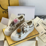 펜디 소프트 로우탑 스니커즈 매치 레더