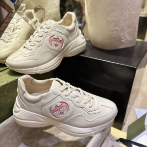 구찌 [TJ공장] 라이톤 인터로킹 G 스니커즈 여성용