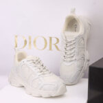 디올 【Happy】 크로노 스니커즈（터보）