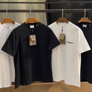 버버리 코튼 로고 프린트 반팔 티셔츠