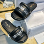 디올 【TJ공장】 에브리 디 뮬 슬리퍼 엠보싱 (터보)