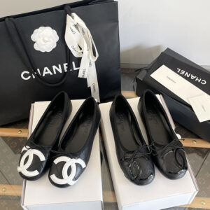 샤넬 CC 로고 발레리나 플랫