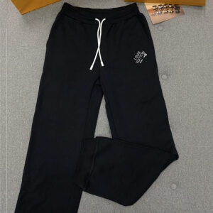 루이비통 (TJ공장) 【터보】 시그니처 스테이플 핀 자수 팬츠