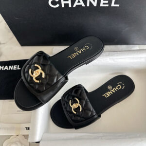 샤넬 【터보】 25A CC로고 퀼팅 뮬 슬리퍼（TJ공장）