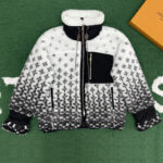 루이비통 【잔디집】 옹브레 모노그램 플리스 자켓（레어）