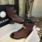 샤넬 【터보】 레터링 퀼팅 컴뱃 부츠 버건디（TJ공장）