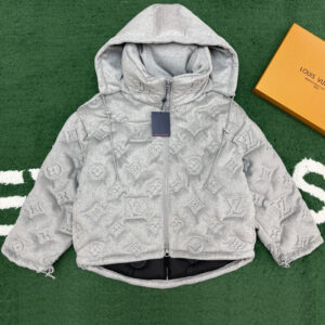루이비통 【잔디집】 모노그램 보이후드 퍼퍼 자켓（레어）