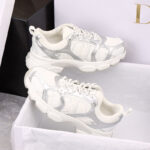 디올 【Hello】 크로노 스니커즈 화이트 메쉬 실버 （터보）