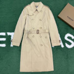 버버리 【잔디집】 헤리티지 트렌치 코트（레어）