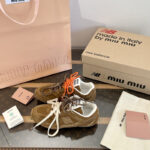 미우미우 뉴발란스,