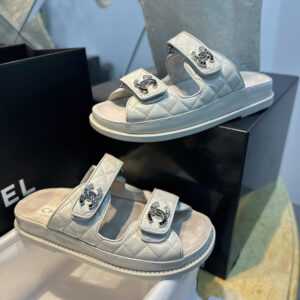 샤넬 【TJ공장】 25P CC로고 가죽 레더 벨크로 뮬 (터보)