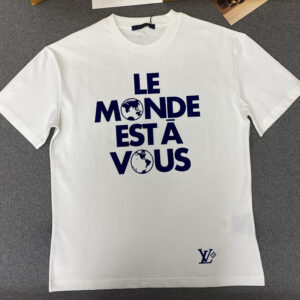 루이비통 【터보】 Le Monde Est À Vous 그래픽 반팔 티셔츠（TJ공장）