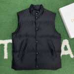 디올 【잔디집】 오블리크 퀼트 패딩 베스트（레어）