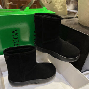 보테가베네타 【Hello】 스냅 앵클 시어링 어그 부츠 ( TJ공장 )