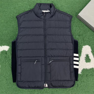 톰브라운 [잔디집] 퍼넬 넥다운 패딩 베스트 (레어)