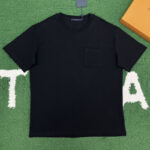 루이비통 【잔디집】 코튼 포켓 모노그램 반팔 티셔츠 3컬러（레어）