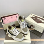 나이키 x 트레비스 스캇 에어조던1 로우 골프 네츄럴 올리브