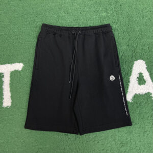 몽클레어 【잔디집】 x FRGMT 버뮤다 플리스 쇼츠（레어）